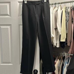 Straight med waist pants sz 4